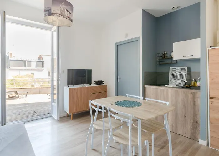 Terrasse Du Maine - Centre - Wifi Apartment *