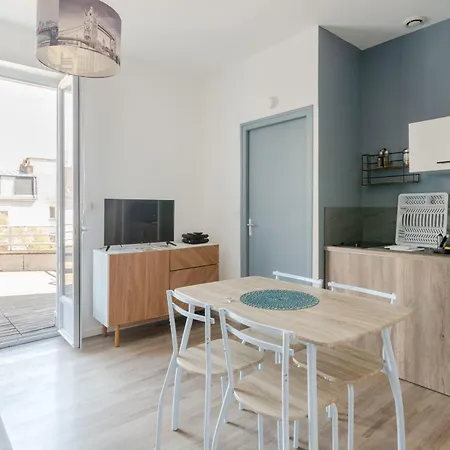 Terrasse Du Maine - Centre - Wifi Апартаменты *